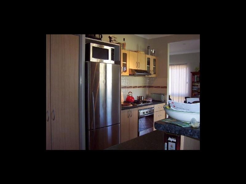 4 Illowra Court, “Red Peak Forest Estate”, Caravonica QLD 4878