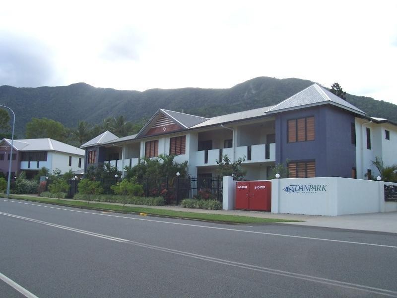 13/58 Intake Road, Redlynch QLD 4870