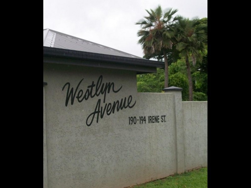 30/190-194 Irene Street, Mooroobool QLD 4870