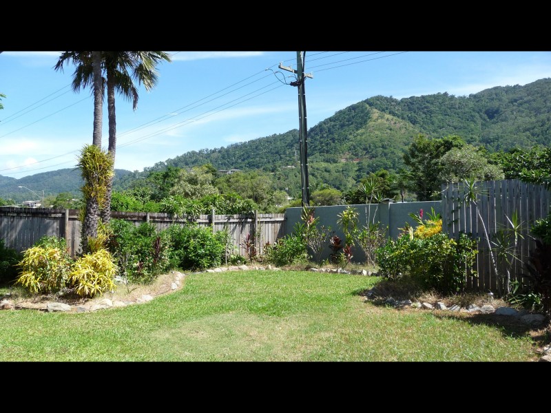 30/190-194 Irene Street, Mooroobool QLD 4870