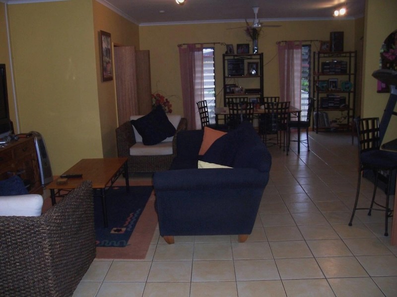 1 Kieta Close, Trinity Beach QLD 4879