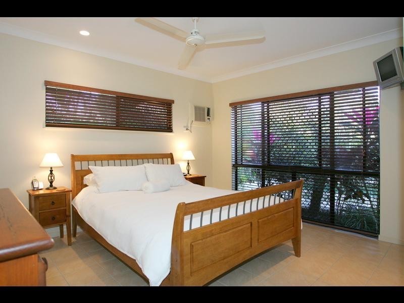 17 Cable Close, Kewarra Beach QLD 4879
