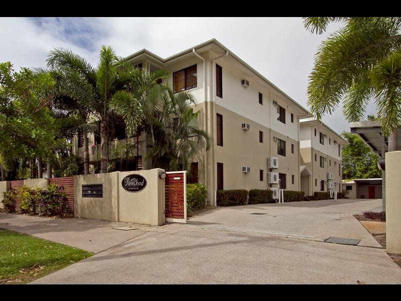 1/69 Grove Street, Parramatta Park QLD 4870