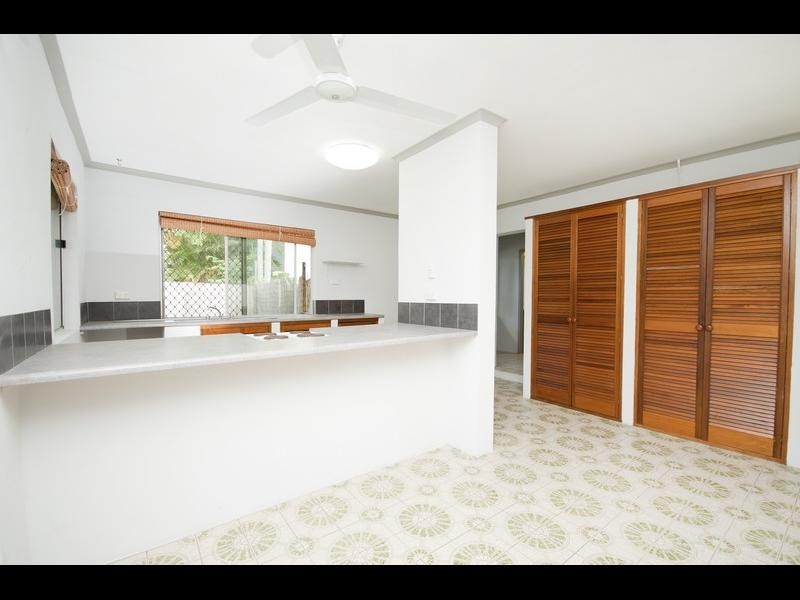 2/40 MacIlwraith Street, Manunda QLD 4870