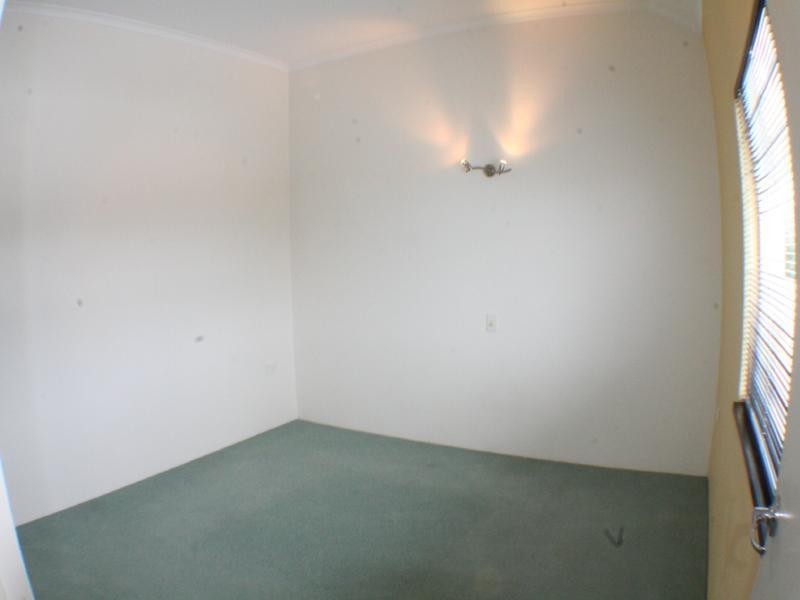 22/239 Lake Street, Cairns QLD 4870