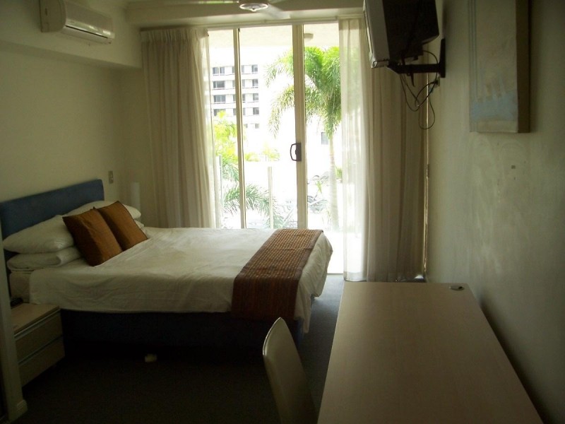 407/6 Lake Street, Cairns QLD 4870