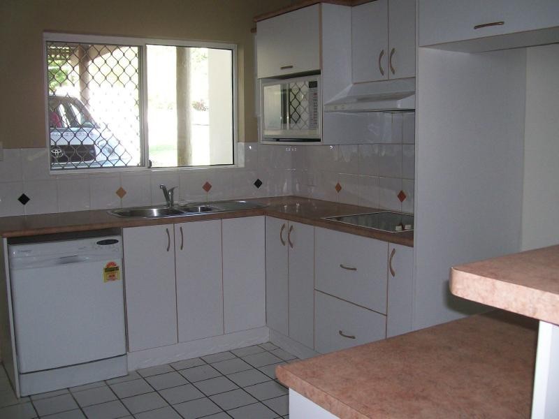 8/17 Marett, Stratford QLD 4870