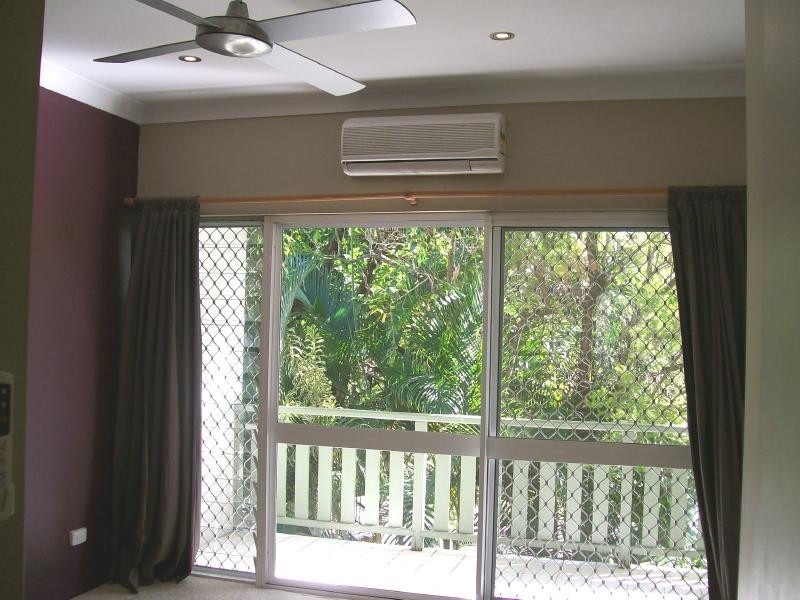 8/17 Marett, Stratford QLD 4870