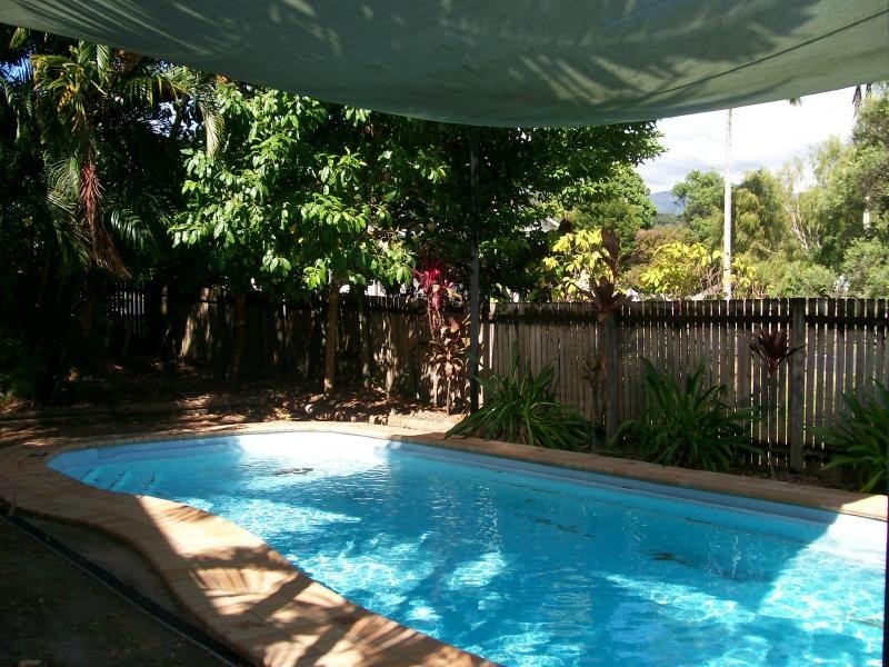 8/17 Marett, Stratford QLD 4870