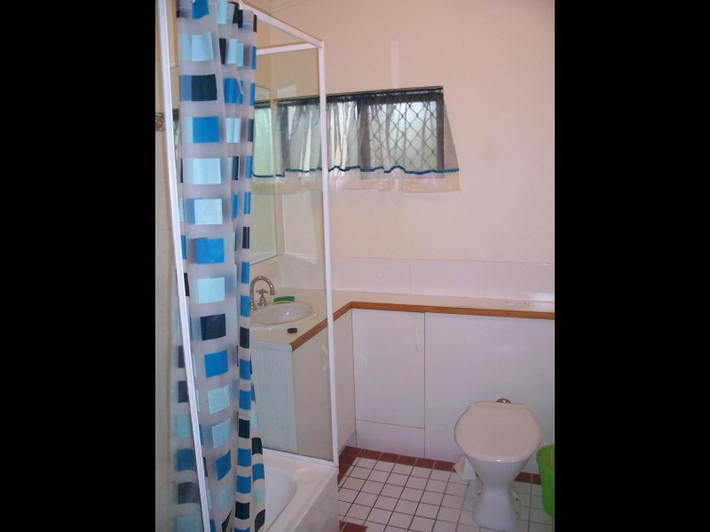 3/9 Margaret Street, Redlynch QLD 4870