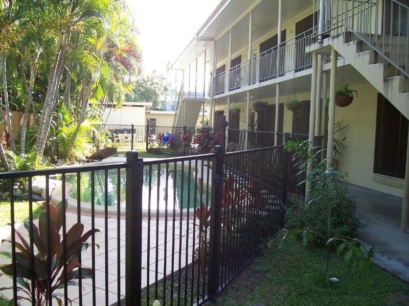 6/41-43 Martyn Street, Parramatta Park QLD 4870