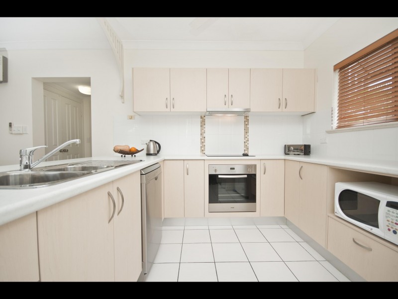 5/152 MCLEOD STREET, Cairns North QLD 4870