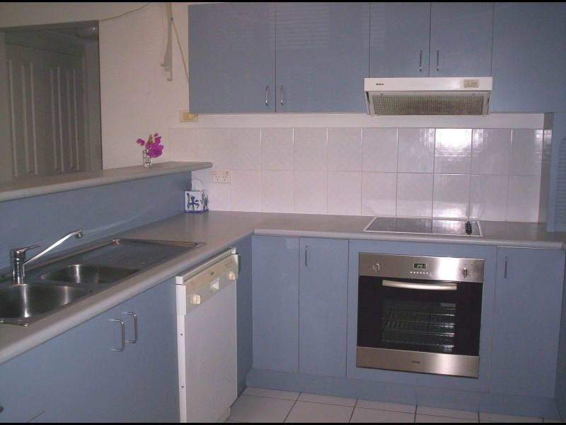 5/152 McLeod Street, Cairns North QLD 4870