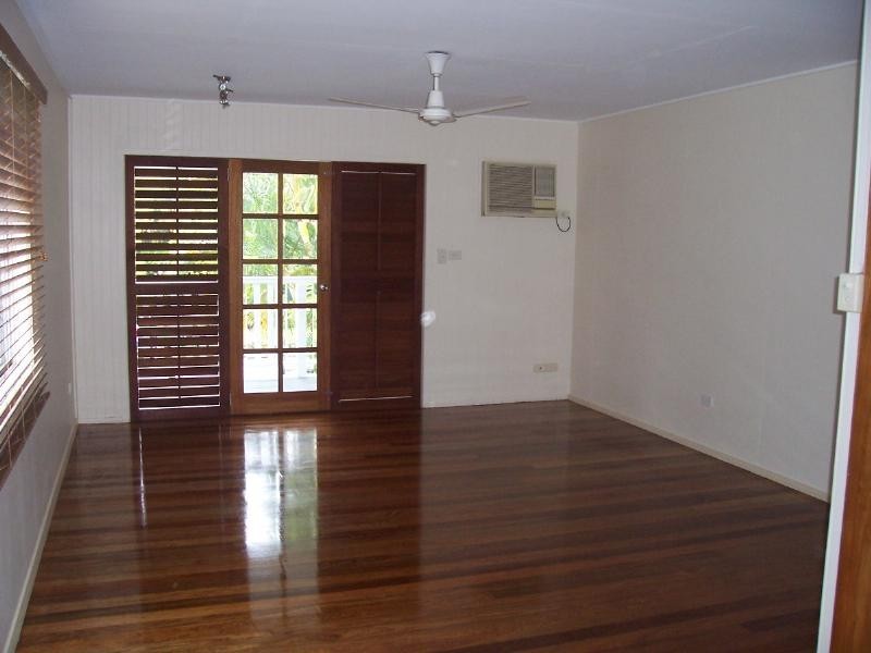222 McManus Street, Whitfield QLD 4870
