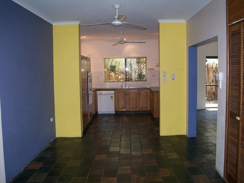 14 Megan Street, Freshwater QLD 4870