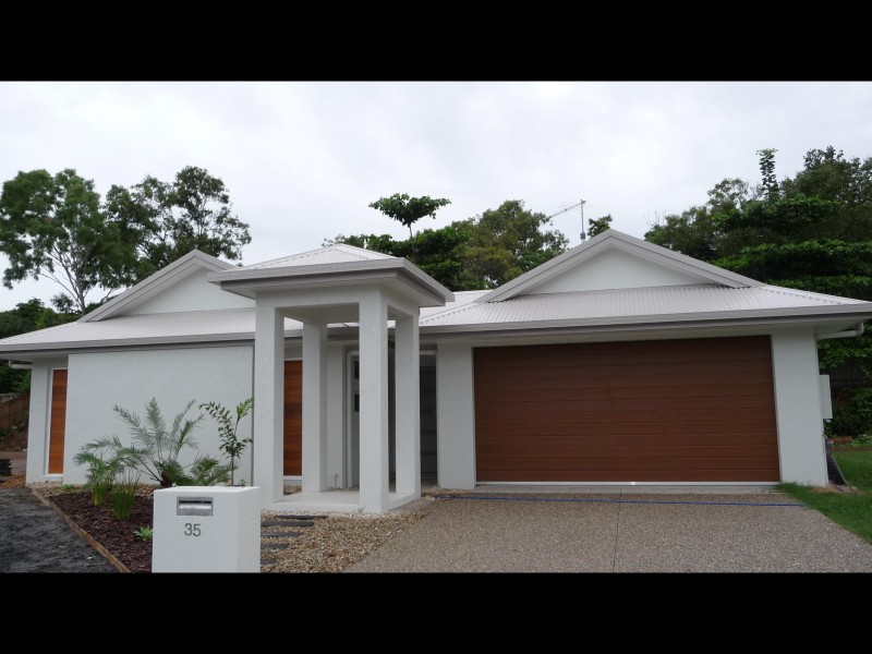 35 Muller Street, Palm Cove QLD 4879