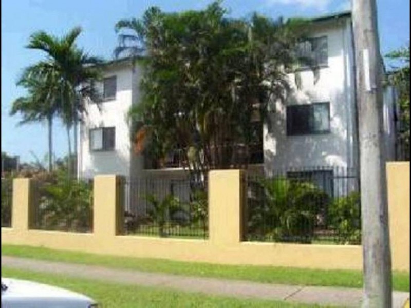 19/215 McLeod Street, Cairns QLD 4870