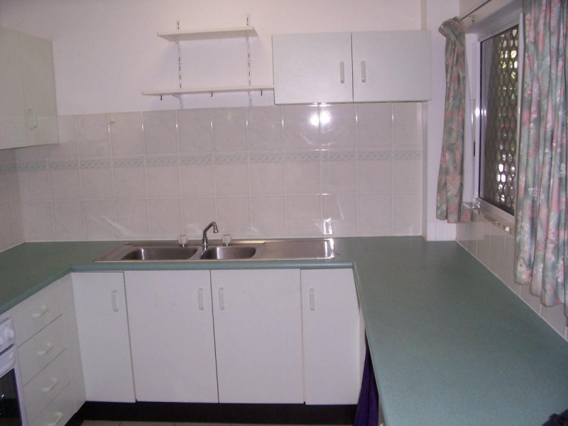 19/215 McLeod Street, Cairns QLD 4870