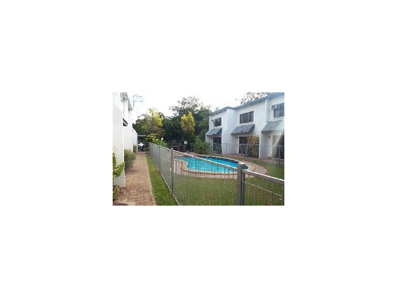 1/323  McLeod Street,, Cairns North QLD 4870