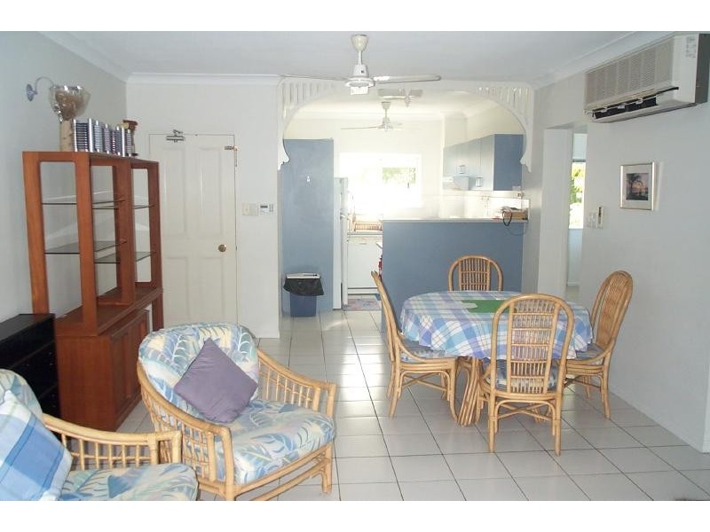 7/152 McLeod Street, Cairns North QLD 4870