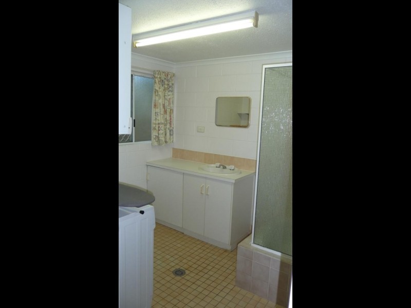 13/52 Pease Street, Manoora QLD 4870