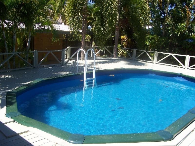 86 Baronia Crescent, Holloways Beach QLD 4878