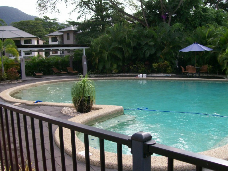 4/294 Kamerunga Road, Freshwater QLD 4870