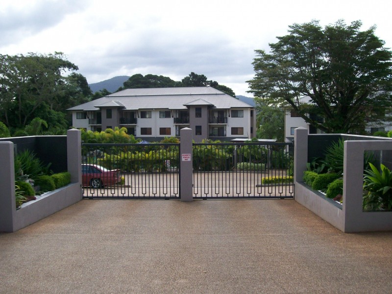 4/294 Kamerunga Road, Freshwater QLD 4870