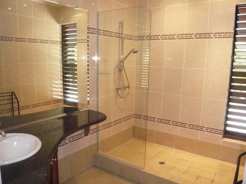 1 Albatross Street, Kewarra Beach QLD 4879