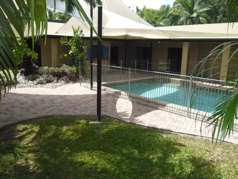 1 Albatross Street, Kewarra Beach QLD 4879