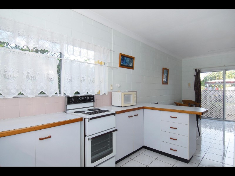 1/86 Birch Street, Manunda QLD 4870