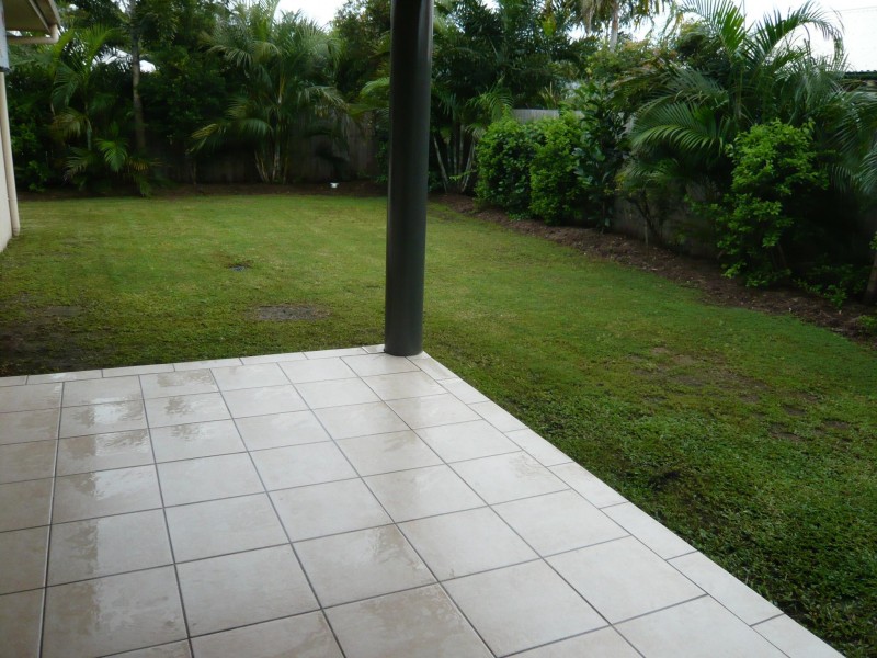 10 Bronte Close, Kewarra Beach QLD 4879