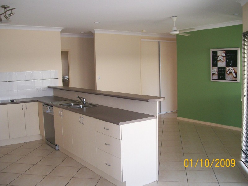 10 Bronte Close, Kewarra Beach QLD 4879