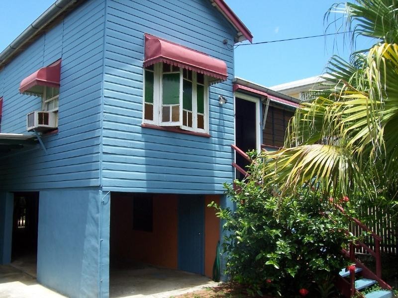 16 Clare Street, Parramatta Park QLD 4870