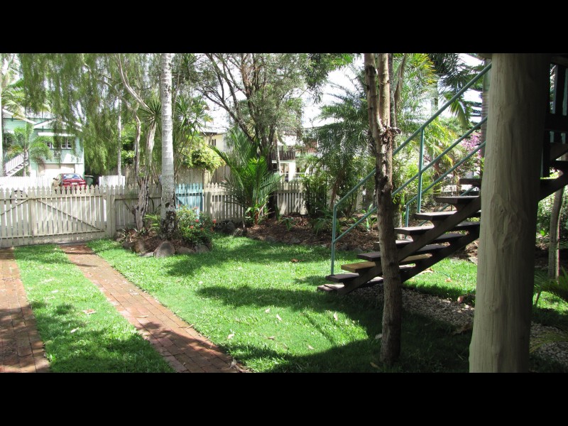 21 Denbeigh Street, Parramatta Park QLD 4870