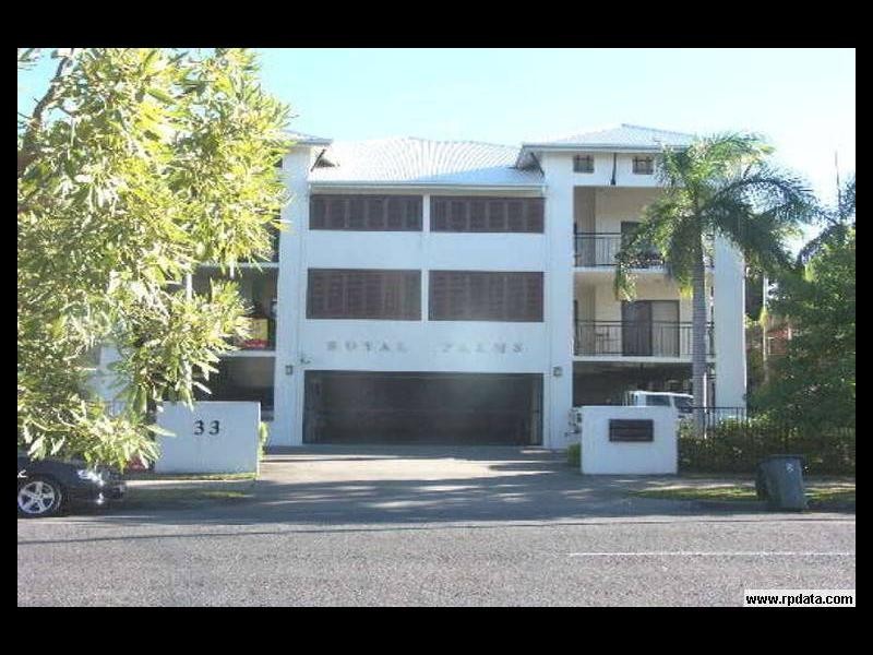 2/33 Digger St, Cairns North QLD 4870