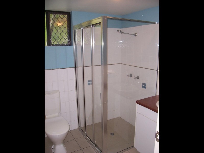 2/33 Digger St, Cairns North QLD 4870