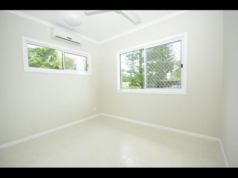 4 Diwi Diwi Street, Manoora QLD 4870