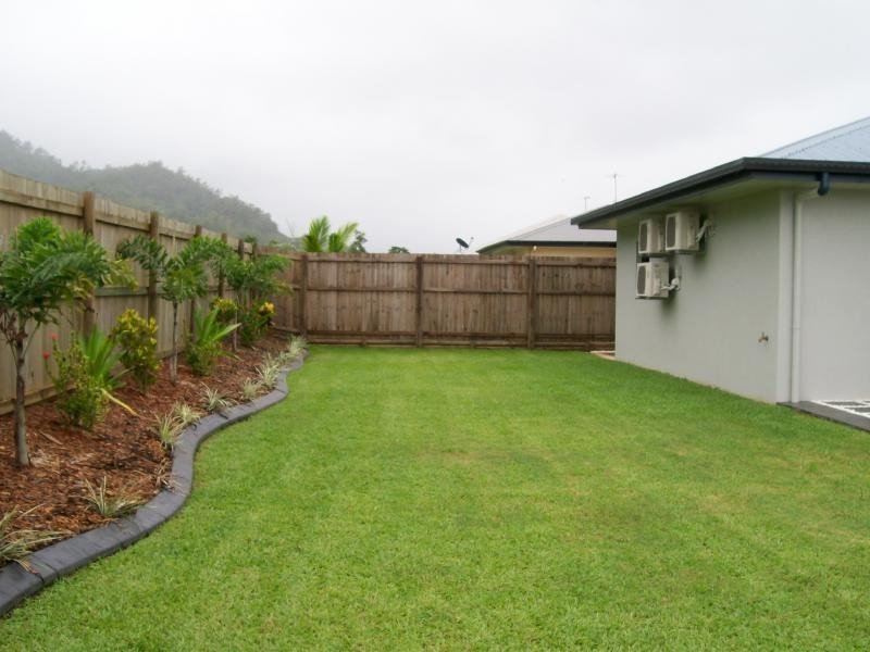 43 Elphinstone Street, Kanimbla QLD 4870