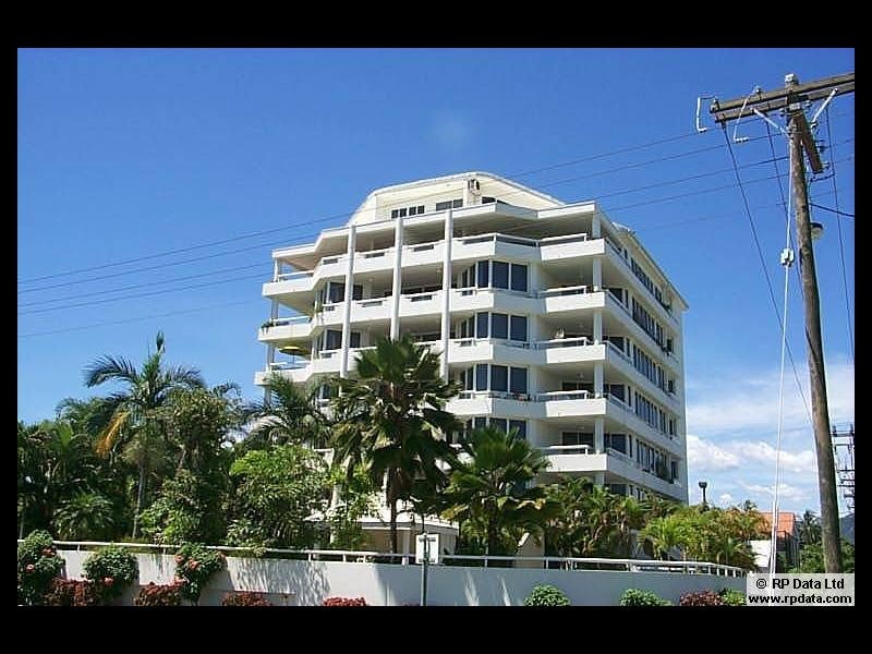 203/279 Esplanade “Nautilus”, Cairns North QLD 4870