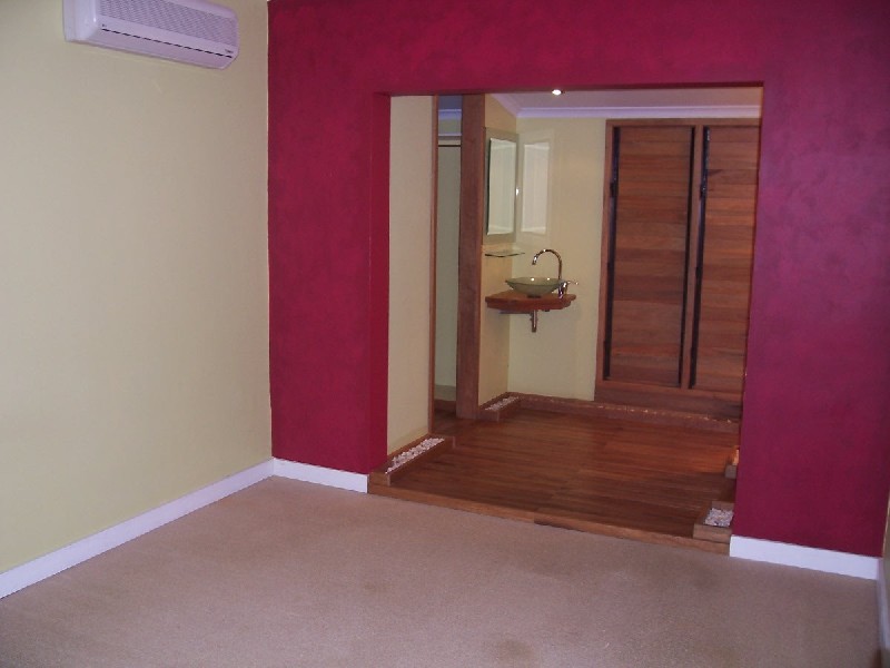 19 Granite Close, Brinsmead QLD 4870