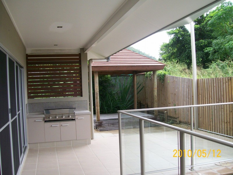 2/60 Harbour Drive, Trinity Park QLD 4879
