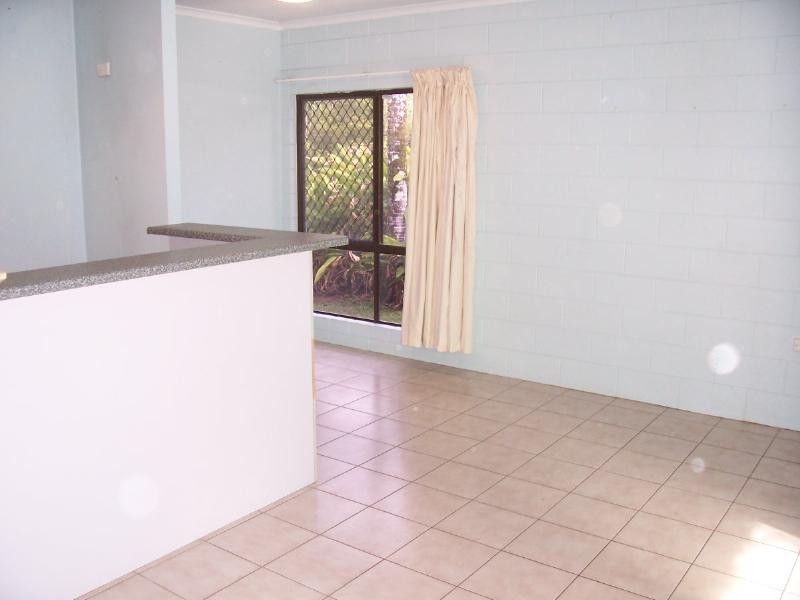 1/2-3 Hollett Cl, Manunda QLD 4870