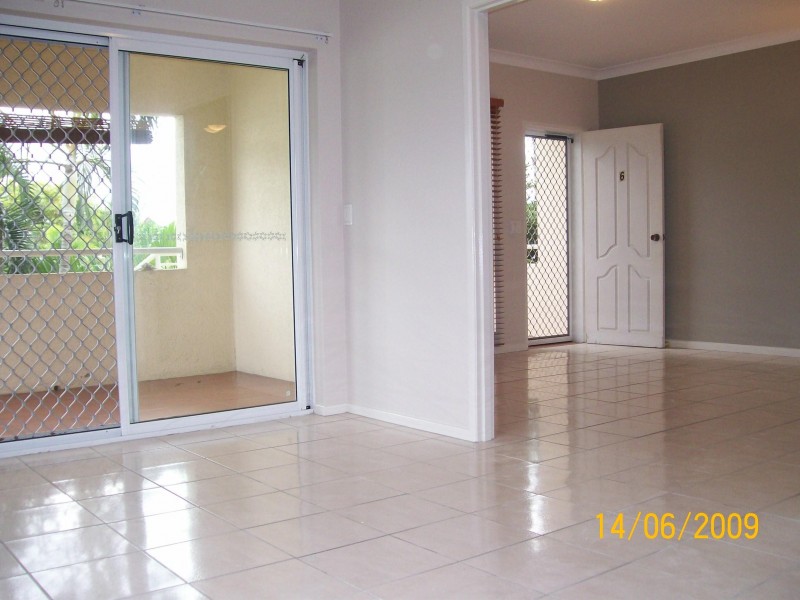 6/16 Ingham Court, Mooroobool QLD 4870