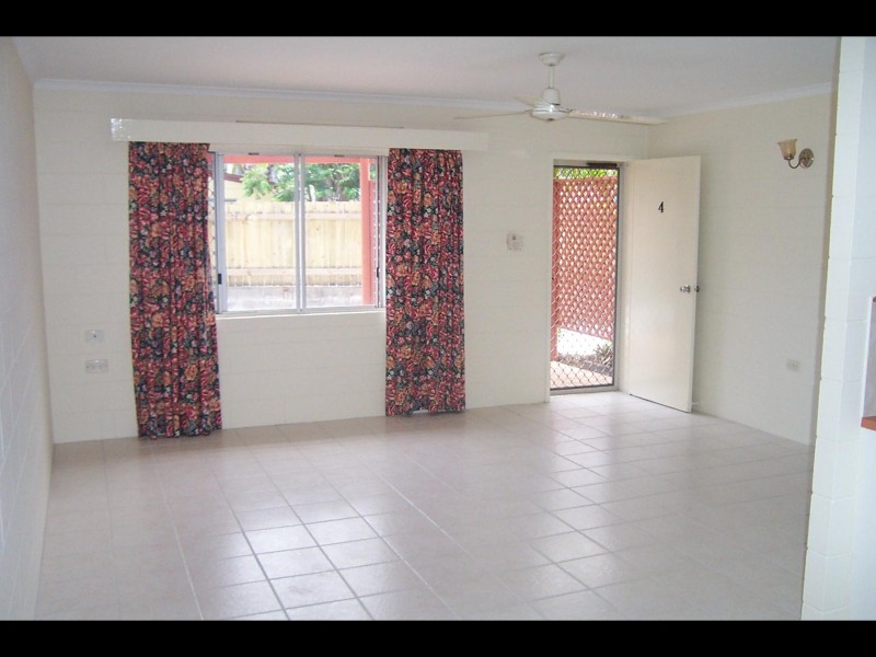 4/69 Ishmael Road, Earlville QLD 4870