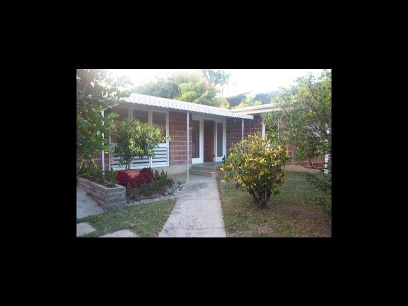 175 Jensen Street, Edge Hill QLD 4870