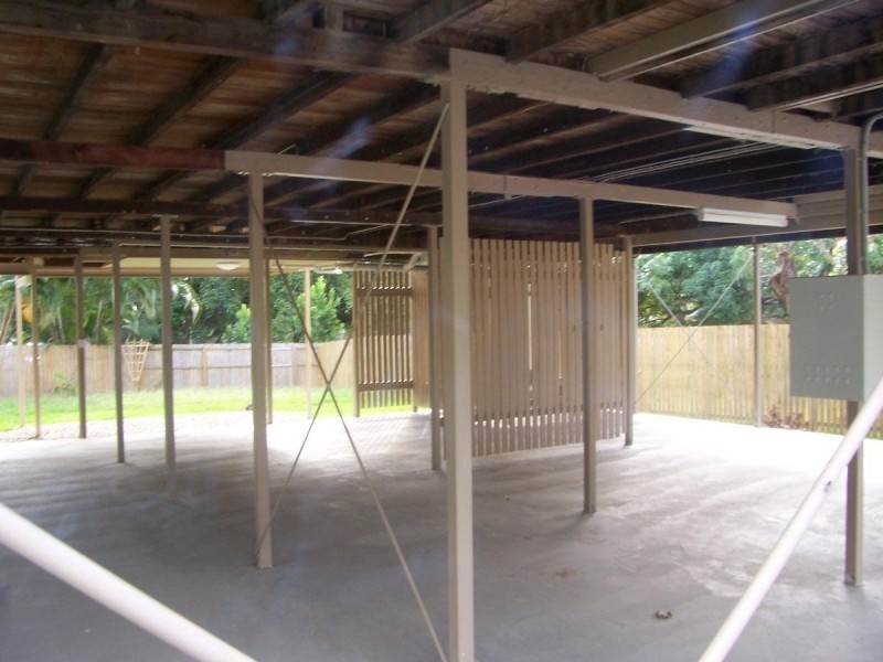 8A Keeble Street, Stratford QLD 4870