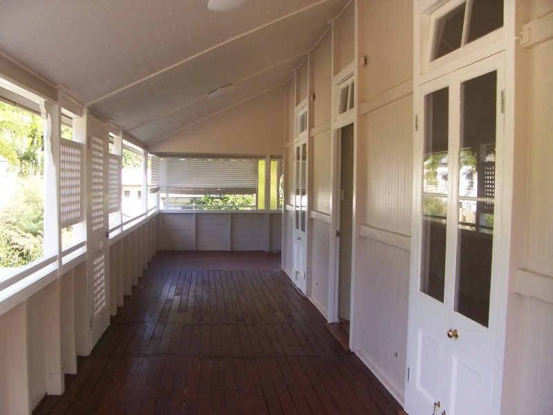 8A Keeble Street, Stratford QLD 4870