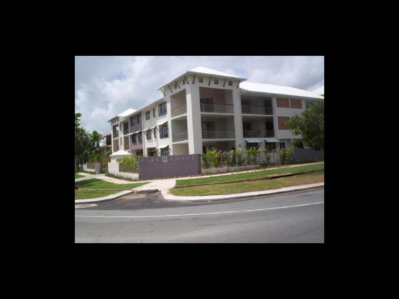 3/351 Lake Street, Cairns North QLD 4870