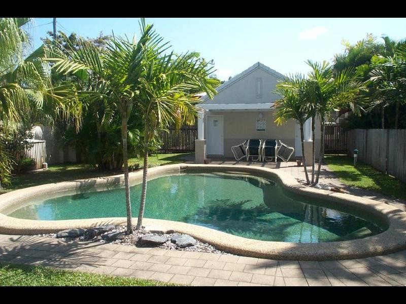 11/34 Lily Street, Cairns North QLD 4870